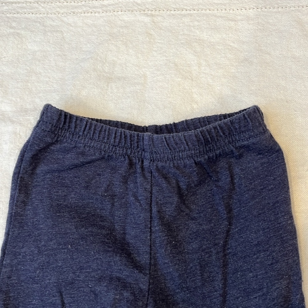 Calvin Klein Matching Set - Picture 9 of 12